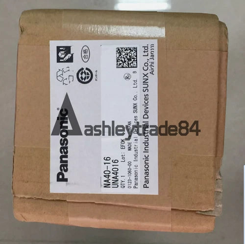 One New In Box Panasonic SUNX NA40-16 Area Sensor