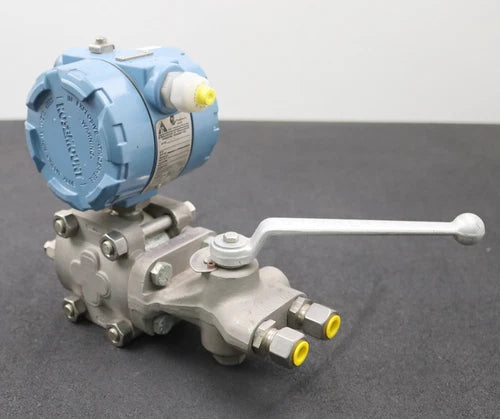 ROSEMOUNT El. Messumformer f¨¹r Differenzdruck DP4 DN5 PN160 Nenndruck 140bar