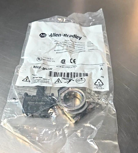 Allen Bradley 800F-MN5R LED Module With Metal Latch.                     Loc4C30
