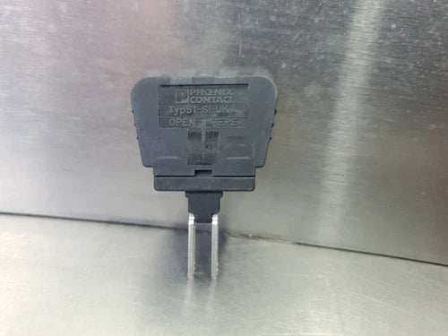 PHOENIX CONTACT ST-SI-UK 4 FUSE Module, (300V 10A) (250V 4A) Lot of 47.    5D-27