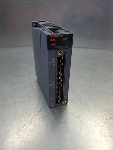 Mitsubishi Q62DA-FG Isolated D/A Converter Unit - See Description.        3E-44
