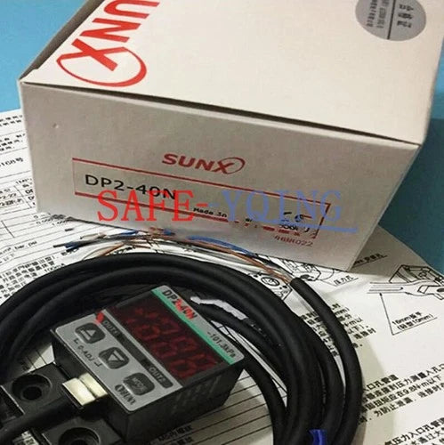 1PCS NEW SUNX DP2-40N pressure sensor