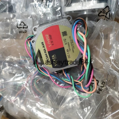 1PCS NEW VEXTA PK564-NA-A44 Step Motor