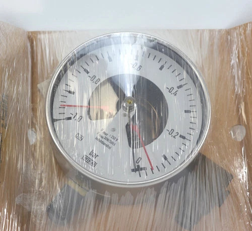 WIKA Kontaktmanometer | -1,0-0 bar | ? 160 mm G1/2