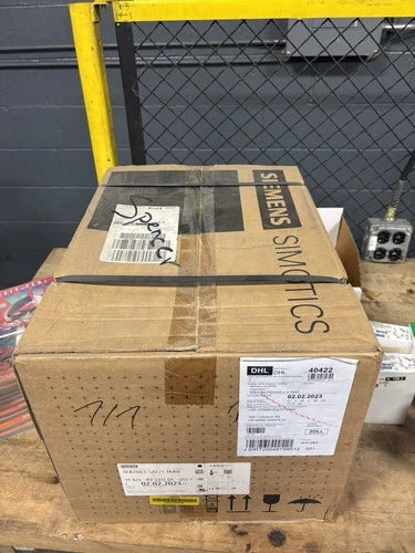 NEW SIEMENS 1FK70635AF711KA0  SERVO MOTOR 1FK7063-5AF71-1KA0