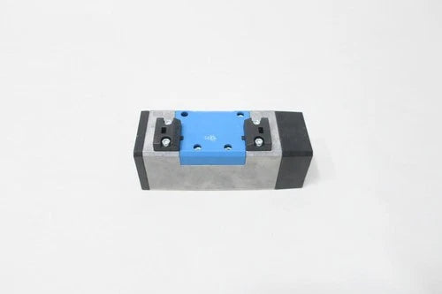 Festo VL-5/2-D-2-FR-C 151844 Pneumatic Valve Manifold 240psi