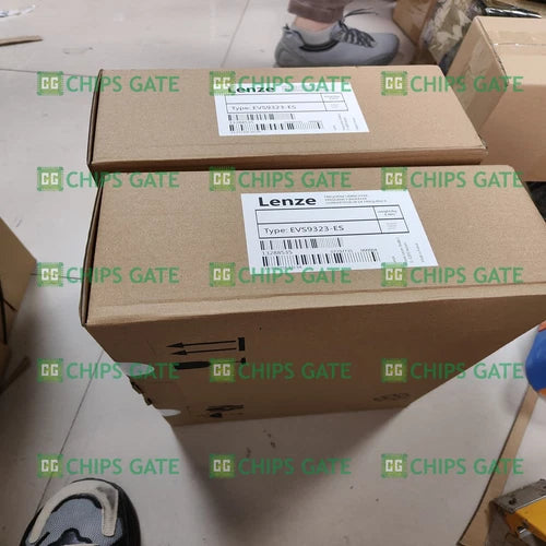 1 pe?a nova Lenze EVS9323-ES