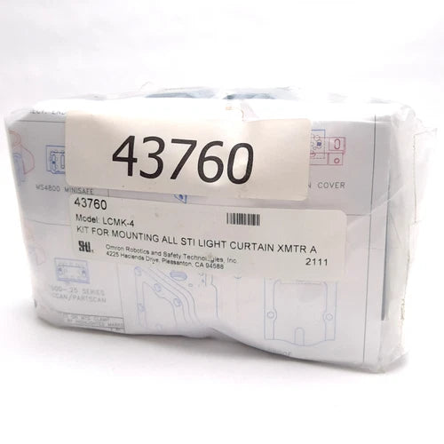 Omron STI LCMK-4 43760 Light Curtain Mounting Kit, Multi-Use Clamp