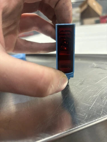 SICK WT12-2P430S27 PHOTOELECTRIC PROXIMITY SENSOR USED