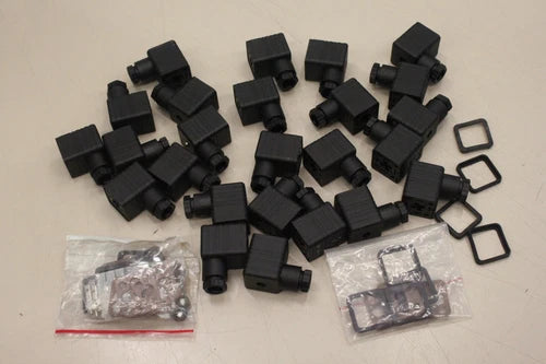 25x HIRSCHMANN 10A 250V Ger?testecker  75425