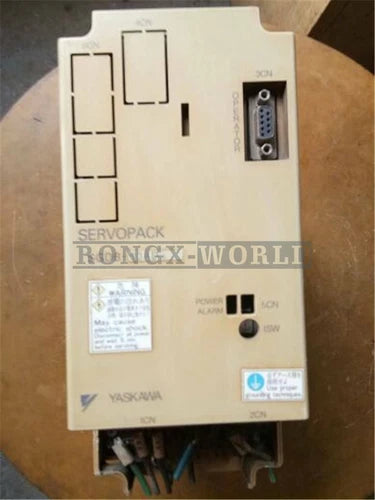 ONE YASKAWA SERVO DRIVE SGDB-10ADG SGDB10ADG