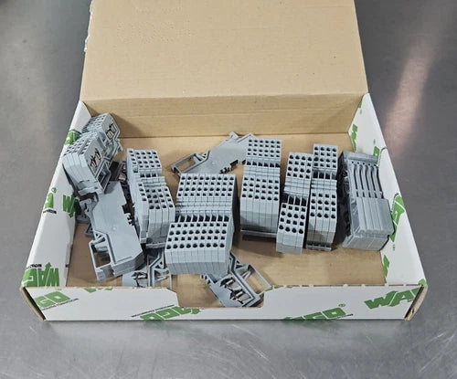 WAGO 279-831 Conductor Through Terminal Block - Lot of 45.              Loc3D-23
