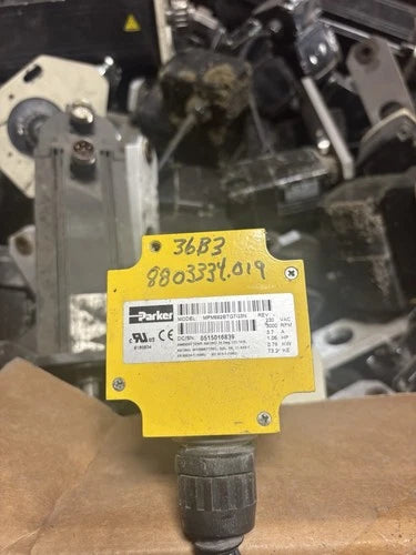 MTS PARKER MPM892BTG7G3N MOTOR MPM892BTG7G3N 3000 RPM USED