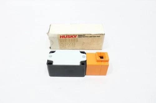 Siemens 3SE2-120-0XX Proximity Switch 230v-ac