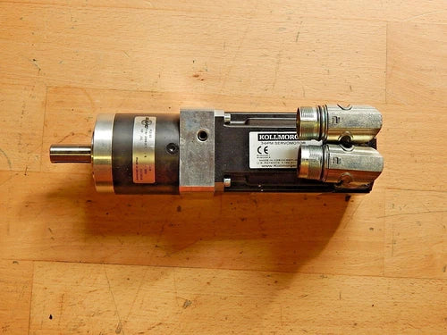 Kollmorgen AKM22E-ANBNR-00 Servomotor Motor + Neugart PLE 60 Getriebe i=9 Used
