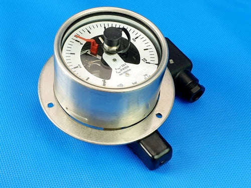 WIKA 0-10 bar Kontaktmanometer  Chromnickelstahl/Messing Typ 232.50