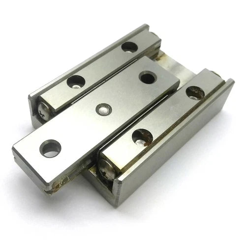 MiSUMi CRTSD3055 Cross Roller Table, 30mm Stroke, 3617N Load, 16 x 40 x 55mm, SS