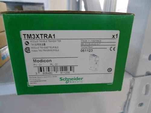 Schneider 1PCS New In Box TM3XTRA1 Fast Ship