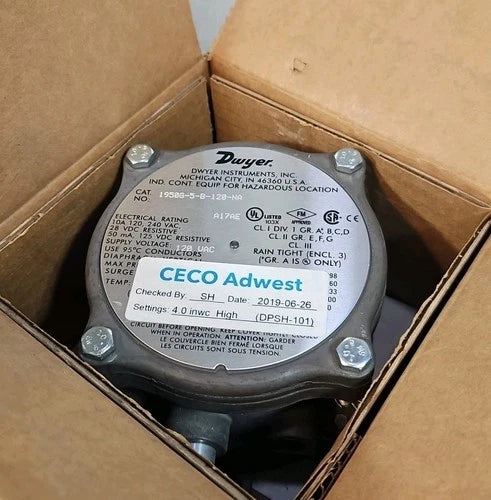 Dwyer 1950G-0-B-120-NA Explosion Proof Pressure Switch                   Loc5D21