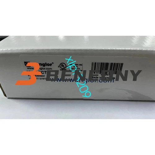 YH08PCT8 NEW Fork Sensor For Wenglor FedEx or DHL