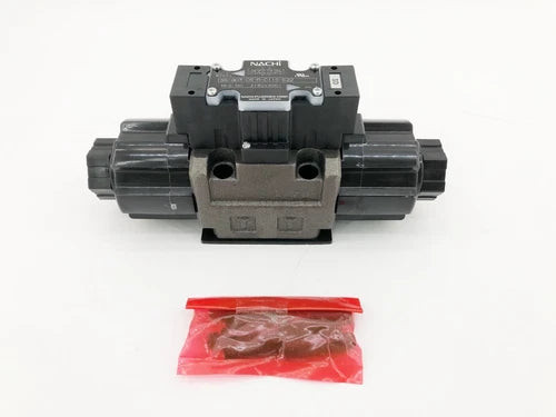Nova v¨¢lvula direcional solen¨®ide Nachi SS-G03-C5-R-C115-E22 115VAC 3-Pos 4 vias