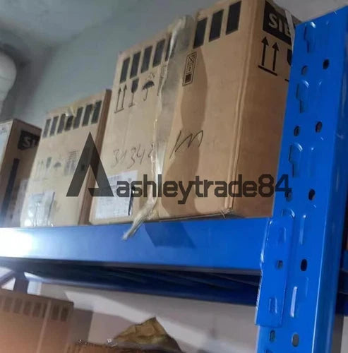 ONE NEW SIEMENS SERVO MOTOR 1FT7044-5AK70-1CG1