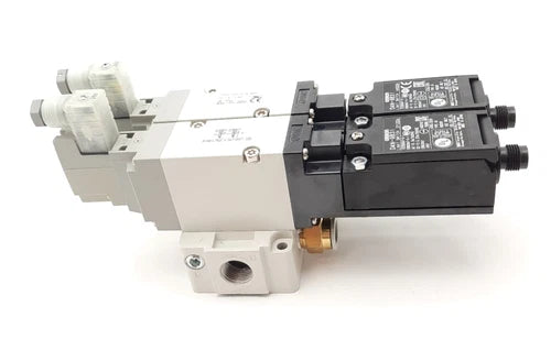 SMC VP544-5DZ1-03-M-X538 Dual Solenoid Valve Assembly w/ Manifold Base 24VDC