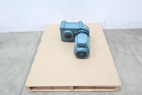 Sew Eurodrive FA77DV100L4 Gearmotor 35rpm 5hp 266/460v-ac 3ph