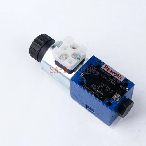 1PCS REXROTH VALVE R900052621 M-3SED 6 UK14/350CG24N9K4 M-3SED6UK14/350CG24N9K4