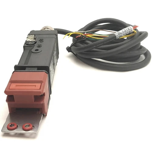 Omron D4SL-N2HFG-DN Guard Lock Safety-Door Switch 24VDC Solenoid Lock, 5 Contact