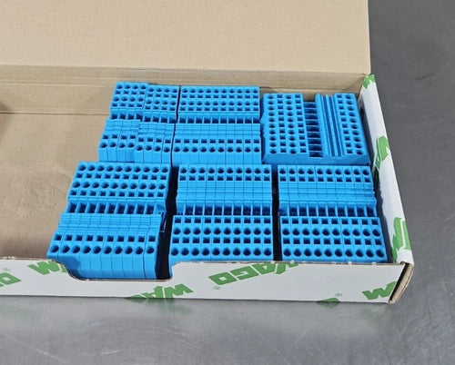 WAGO 280-684 Conductor Through Terminal Block - Lot of 58.              Loc3C-11