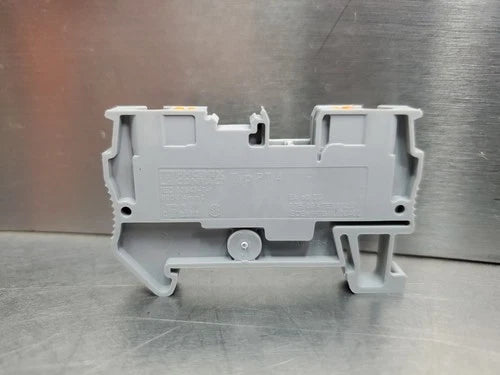 Phoenix Contact PT 4 Grey Feed-Through Terminal Block, Lot of 24.          4A-41