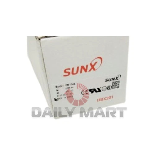 10PCS/New in Box SUNX PM-F44 Photoelectric Sensor