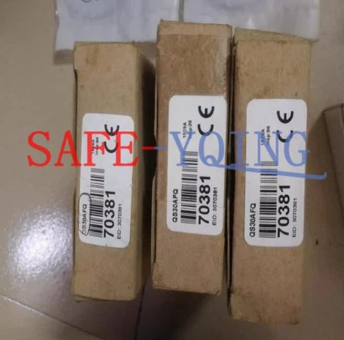 One Banner QS30AFQ 70381 sensor New