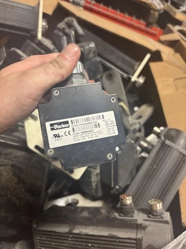 PARKER MPM892BSG7G3N MOTOR USED MPM892BSG7G3N