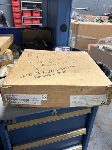 NEW Siemens 505-4832 Output Module 110~220VAC