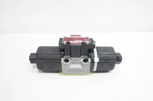 Toyooki Kogyo HD1-2WD-BCA-03B-WYD2 Hydraulic Directional Control Valve 24v-dc