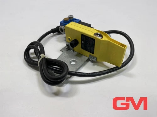 Wenglor Demag Reflexlichtschranke OPT70 reflex light barrier 912 395 47