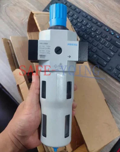 ONE FESTO LFR-1/2-D-MAXI 186489 Filter Pressure Reducing Valve NEW