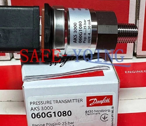 One NEW Danfoss AKS3000 060G1080 Pressure Transmitter