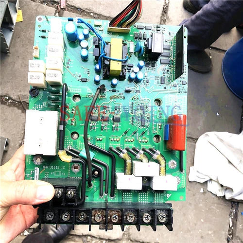 USED 1PC ETP712190 Yaskawa A H1000 YPHT31615-1C 15 22 18KW Drive Board