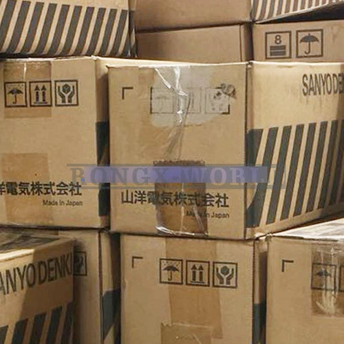 ONE NEW SANYO DENKI SERVO DRIVE RS3A03A2HA4W00P