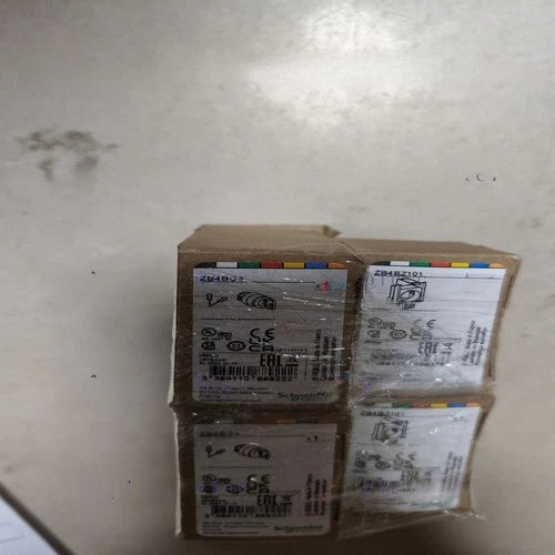 Free Tax 1pc New Schneider XB4BG41 1 year warranty Free shipping