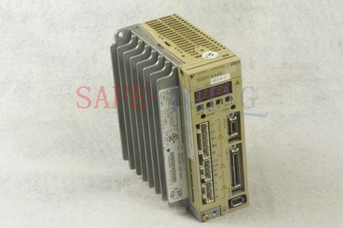 1Pcs Yaskawa SGDH-04AE Servo Drive SGDH04AE USED