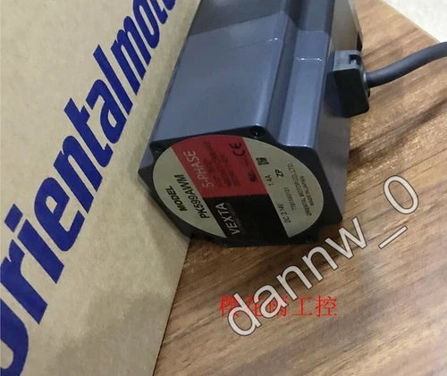 New In Box VEXTA Oriental Motor PK596AWM