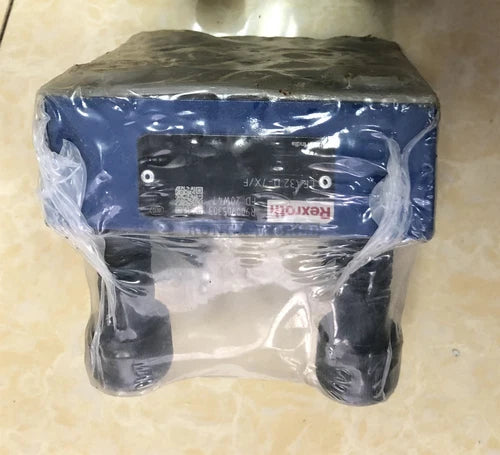 NEW 1PCS Rexroth blind flange LFA32D-7X/F R900905303