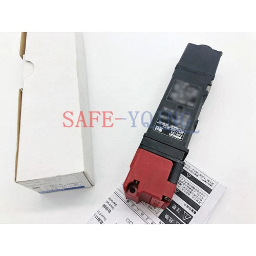1PCS New OMRON D4SL-N3GDG-DN safety door switch