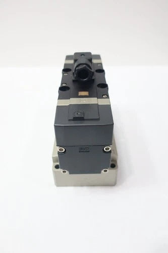 Smc 30-VFS6110R-5DZ-10 Pneumatic Solenoid Valve 24v-dc 142psi 1in Npt