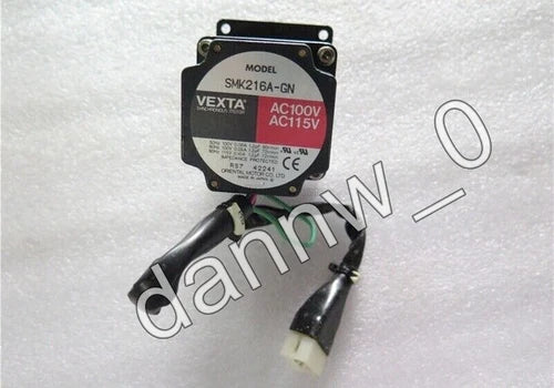 1PC New In Box VEXTA Oriental Motor SMK216A-GN