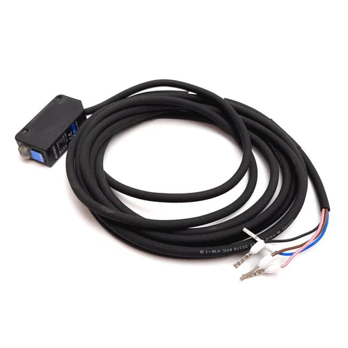 Keyence PZ-M51P Photoelectric Sensor Receiver, 10m, 12-24VDC, PNP, Red LED